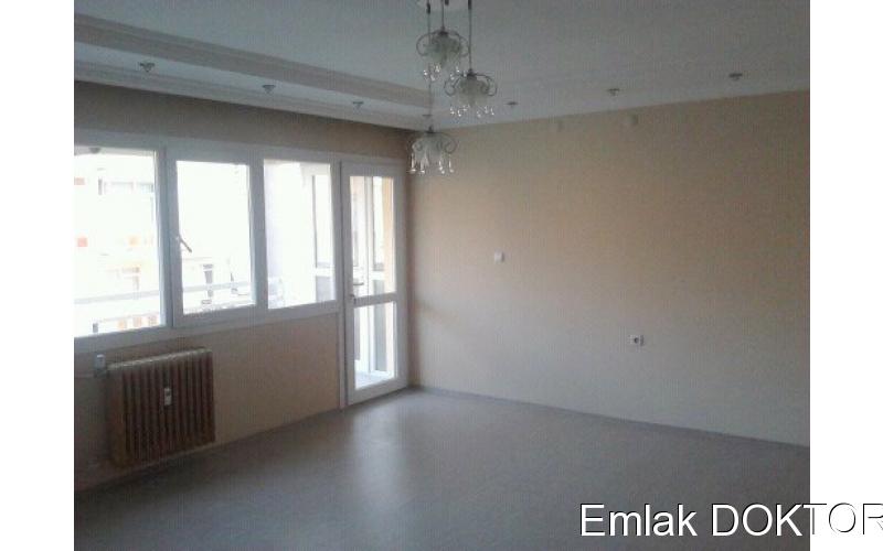 BORNOVA ÖZKANLARDA  SATILIK DAİRE